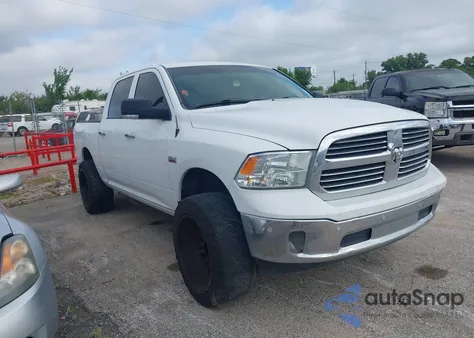 2015 Ram 1500 Lone Star z USA, uszkodzony, nr VIN 1C6RR6LT7FS523025